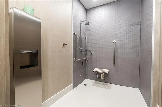 Additional property image - 2007 James St Unit 1305