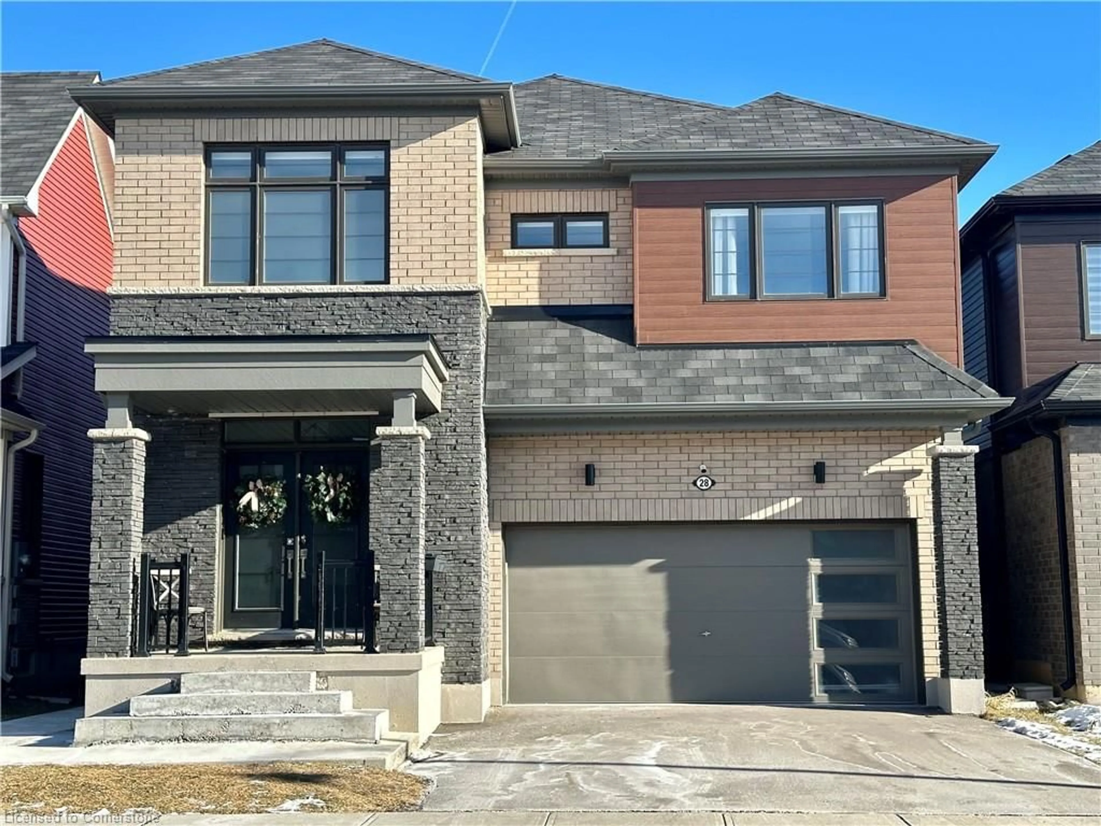 Home with brick exterior material, street for 28 Malcolm Crescent Cres, Caledonia Ontario N3W 0C8