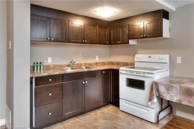 Additional property image - 26 Renfrew St