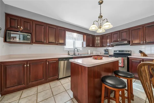 Additional property image - 122 Fieldway Dr