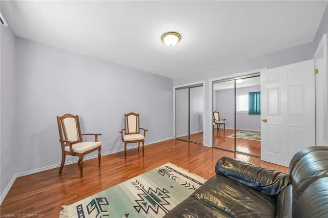 Additional property image - 122 Fieldway Dr