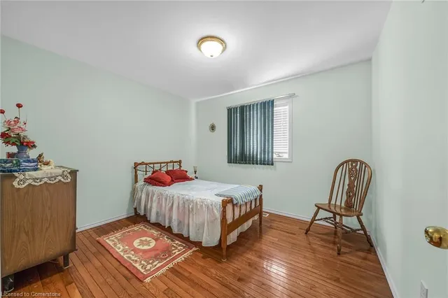 Additional property image - 122 Fieldway Dr