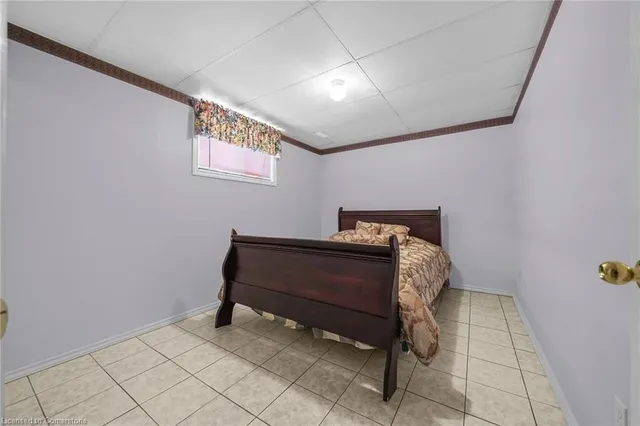 Additional property image - 122 Fieldway Dr