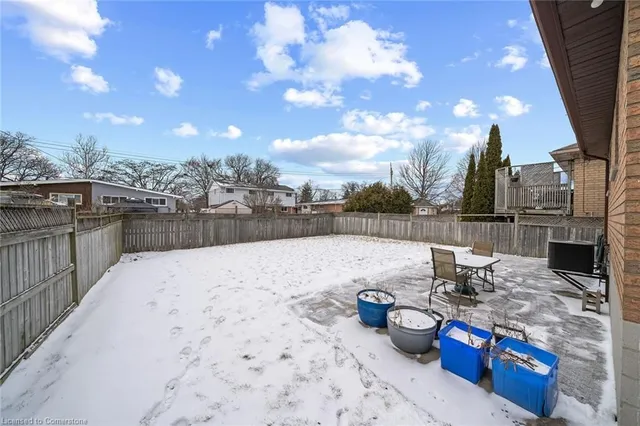 Additional property image - 122 Fieldway Dr