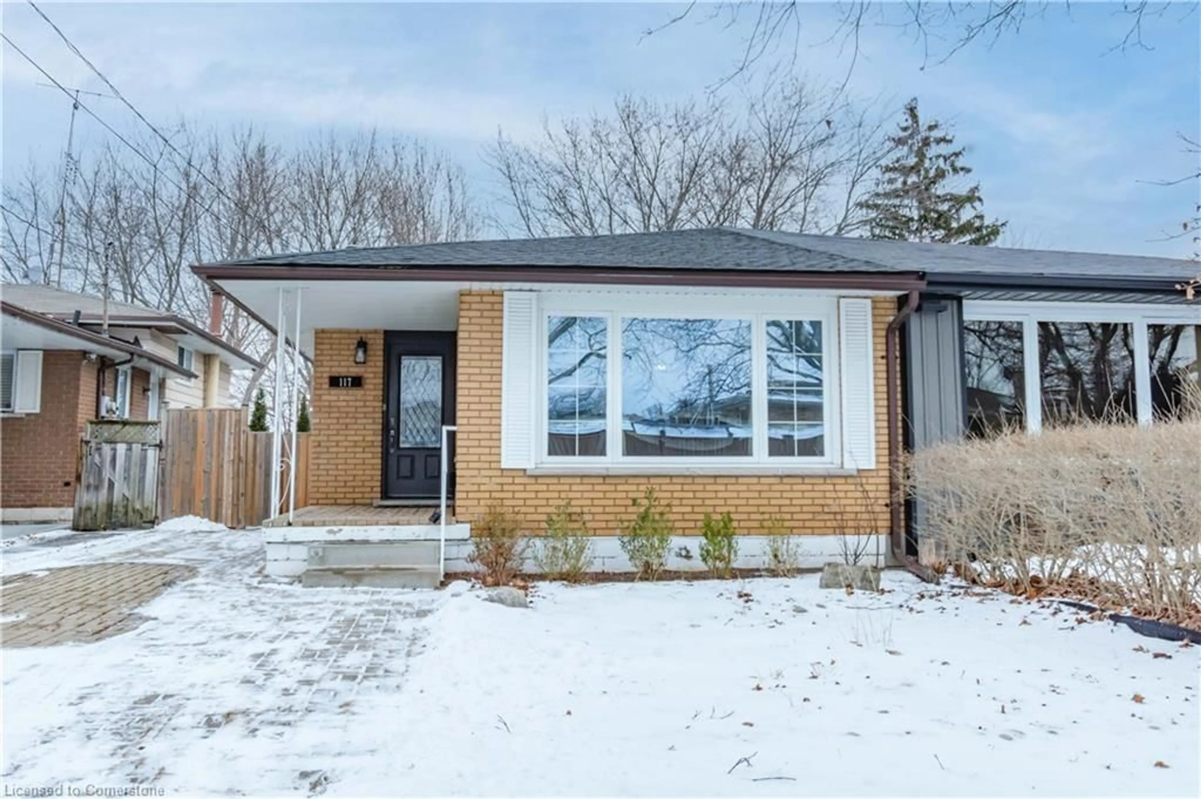 Home with brick exterior material, street for 117 Anna Capri Dr, Hamilton Ontario L8W 1M7