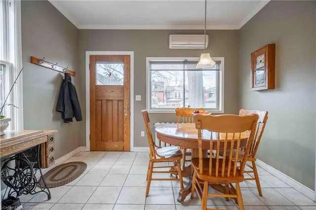 Additional property image - 206 Fairleigh Ave