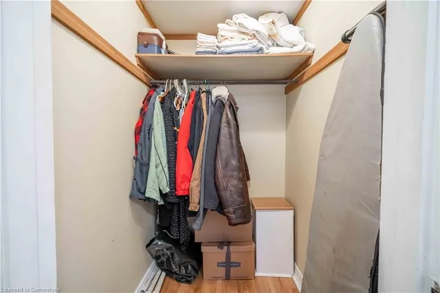 Additional property image - 206 Fairleigh Ave