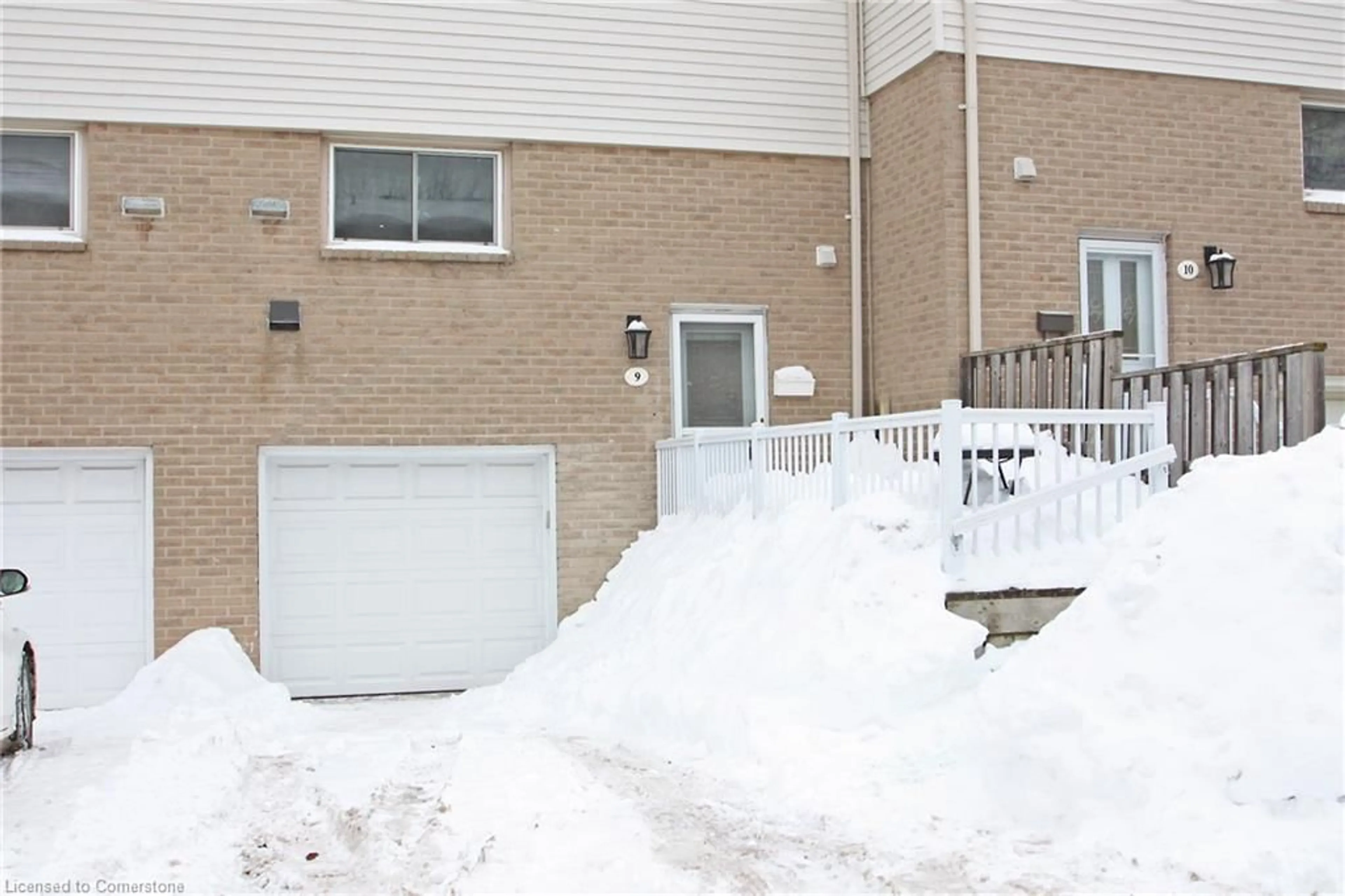 Patio, street for 51 Caroga Crt #9, Hamilton Ontario L9C 7C2