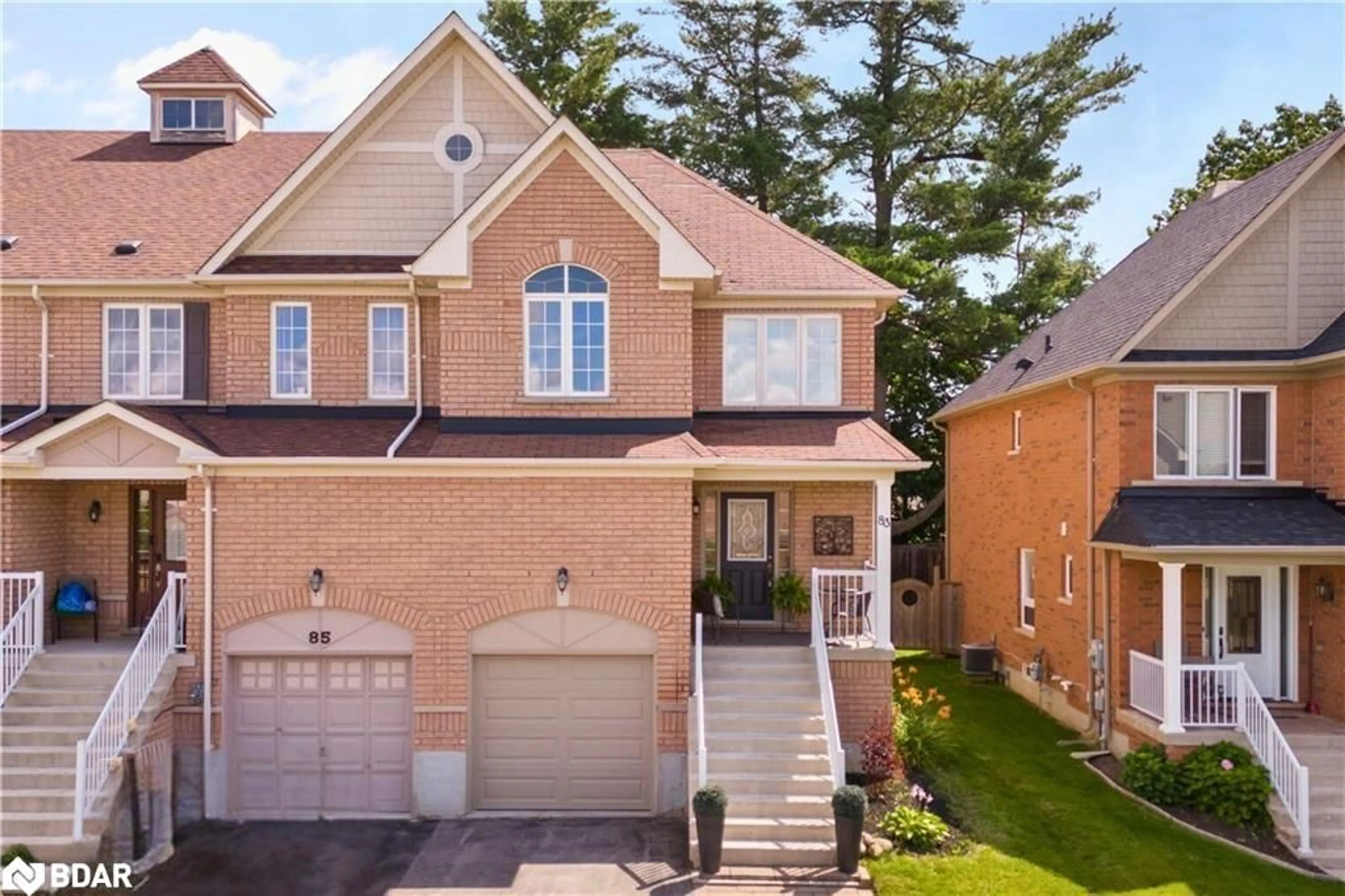 Home with brick exterior material, street for 83 Winchester Terr, Barrie Ontario L4M 0C8