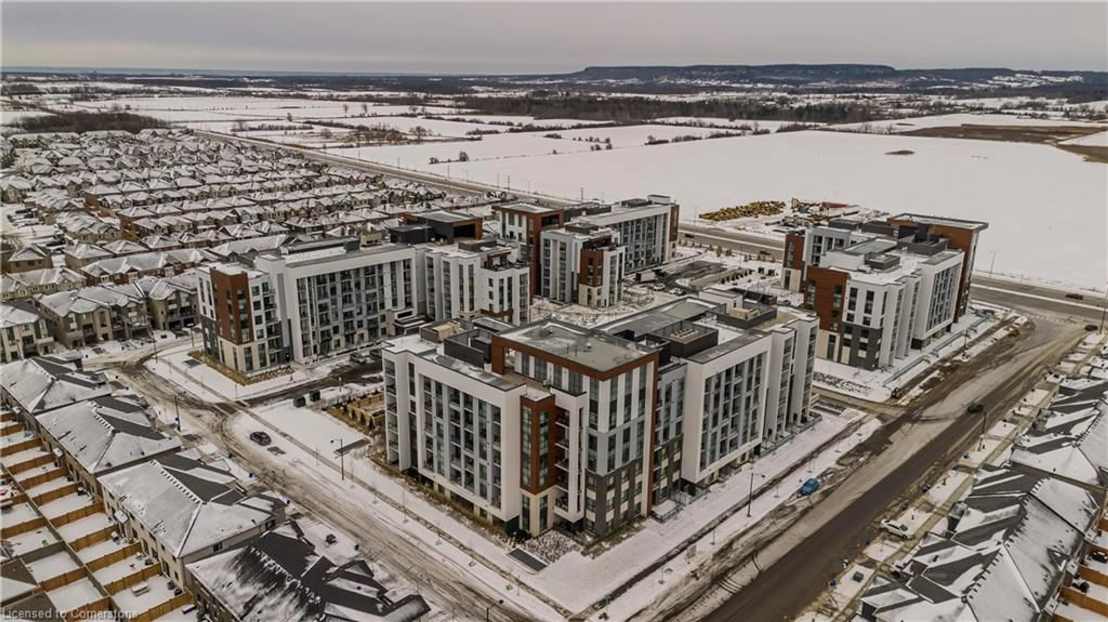 A pic from outside/outdoor area/front of a property/back of a property/a pic from drone, city buildings view from balcony for 460 Gordon Krantz Ave Ave #512, Milton Ontario L9E 1Z2