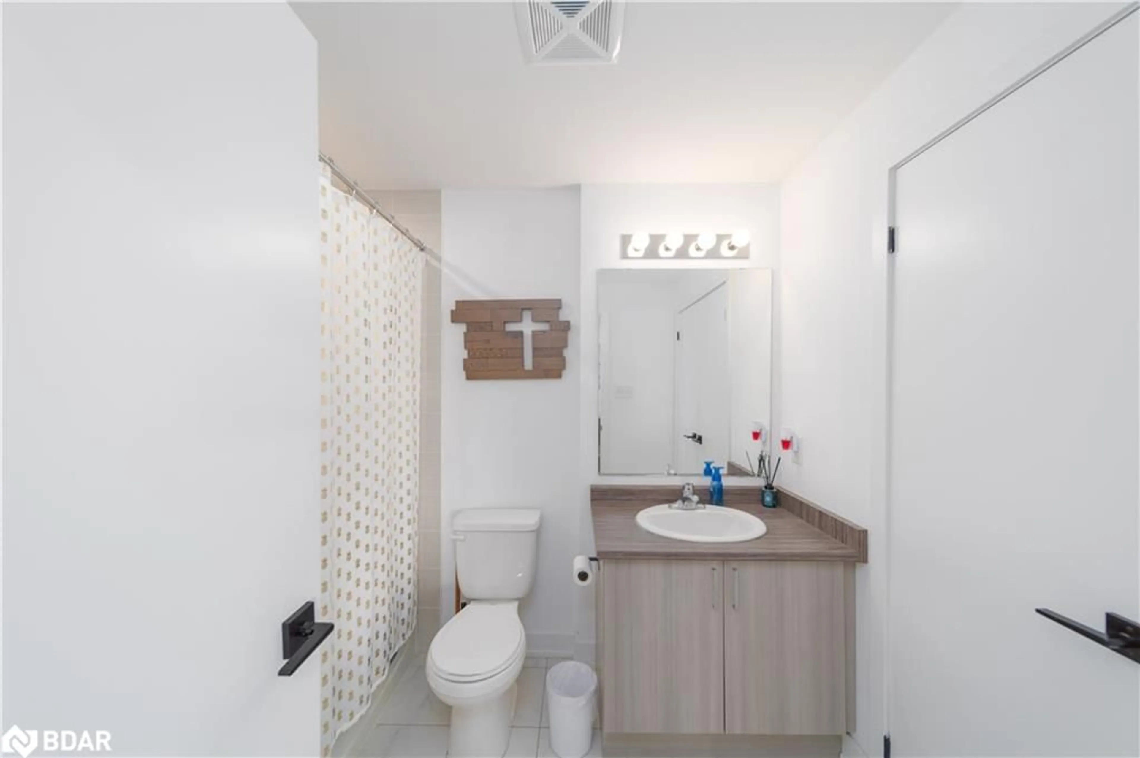 Standard bathroom, ceramic/tile floor for 4 Spice Way Way #102, Barrie Ontario L9J 0M2