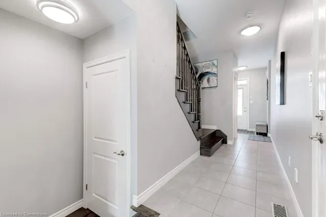 Additional property image - 98 Shoreview Pl Unit 12
