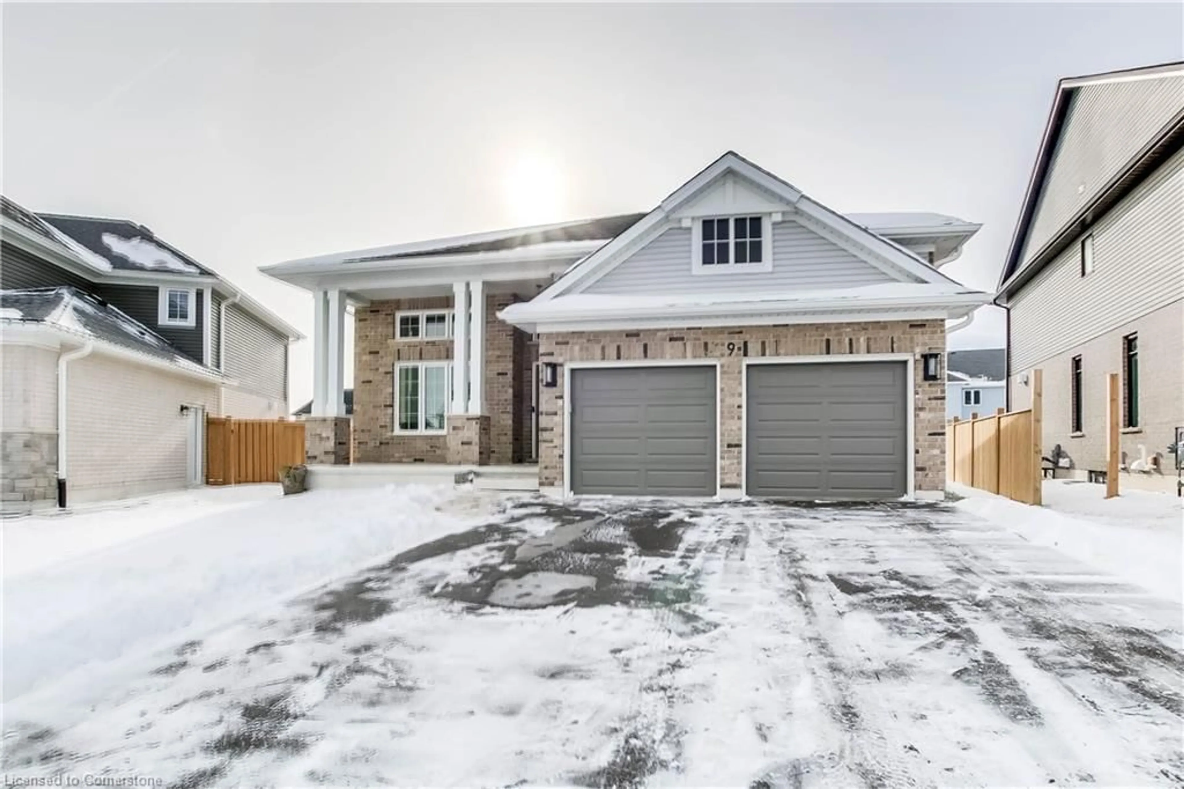 Unknown for 9 Clover Cir Cir, St. Thomas Ontario N5R 0J3