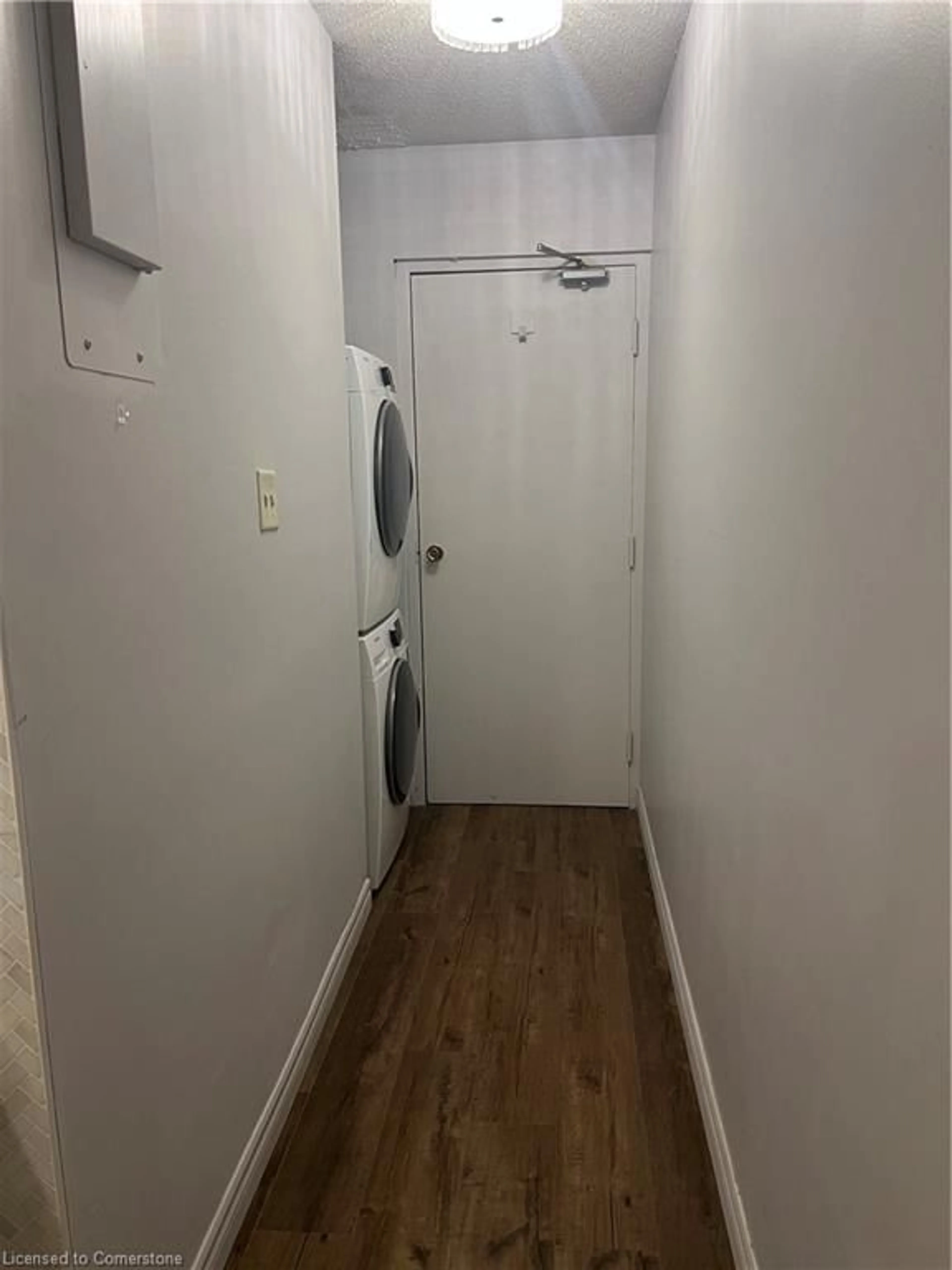 A pic of a room for 109 Westmount Rd #3, Waterloo Ontario N2L 5G5