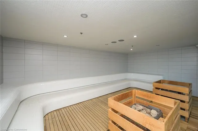 Additional property image - 2087 Fairview Street St Unit 1805