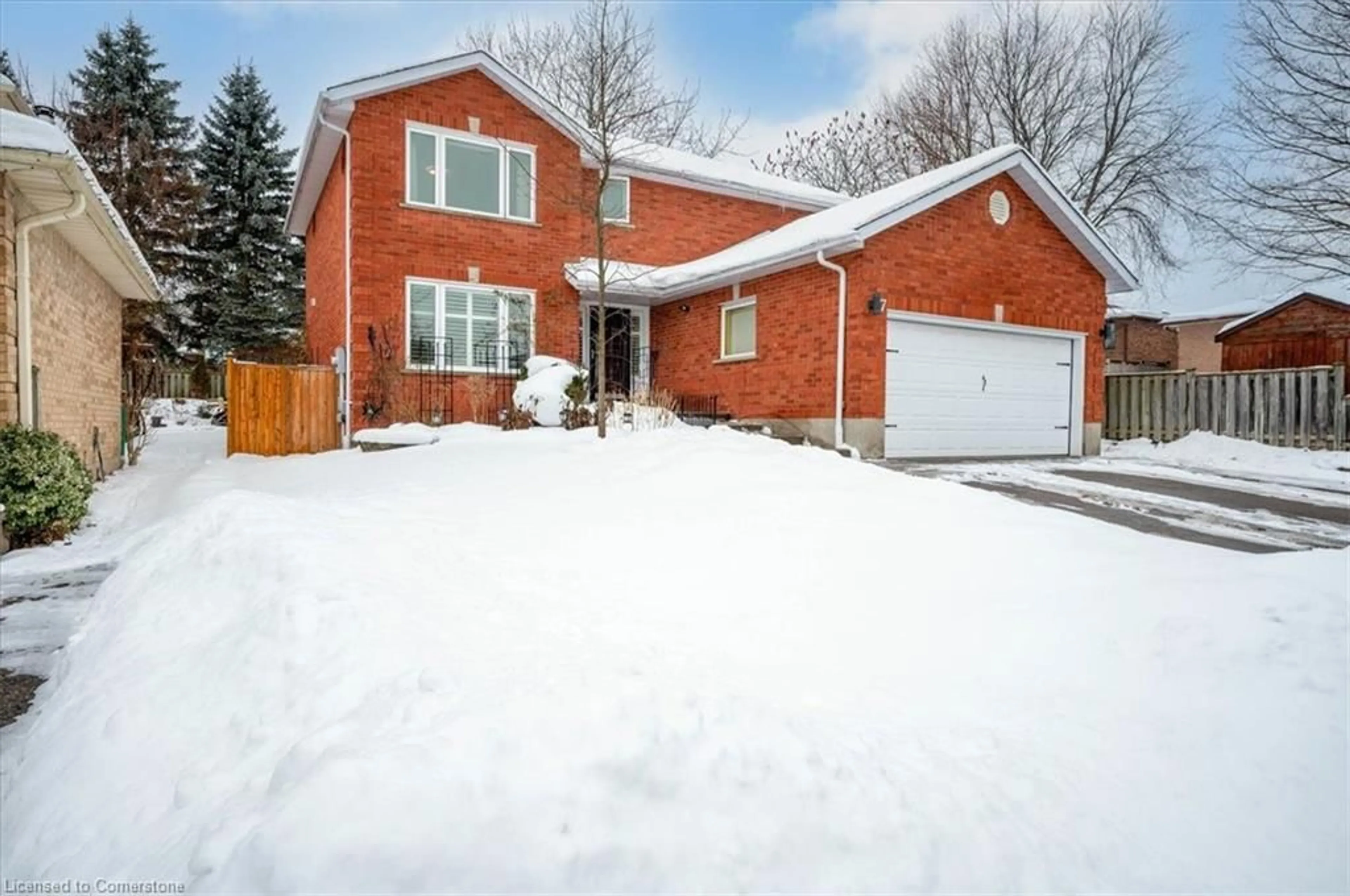 Home with brick exterior material, street for 7 Chandos Dr, Kitchener Ontario N2A 3C2