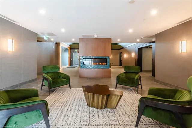 Additional property image - 450 Dundas St Unit 1007