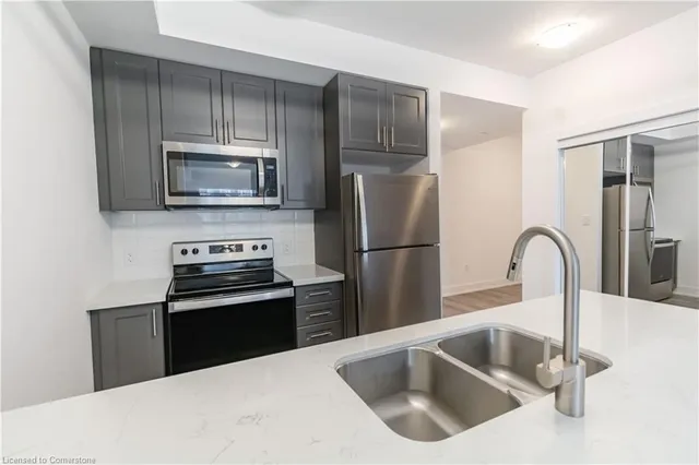 Additional property image - 450 Dundas St Unit 1007