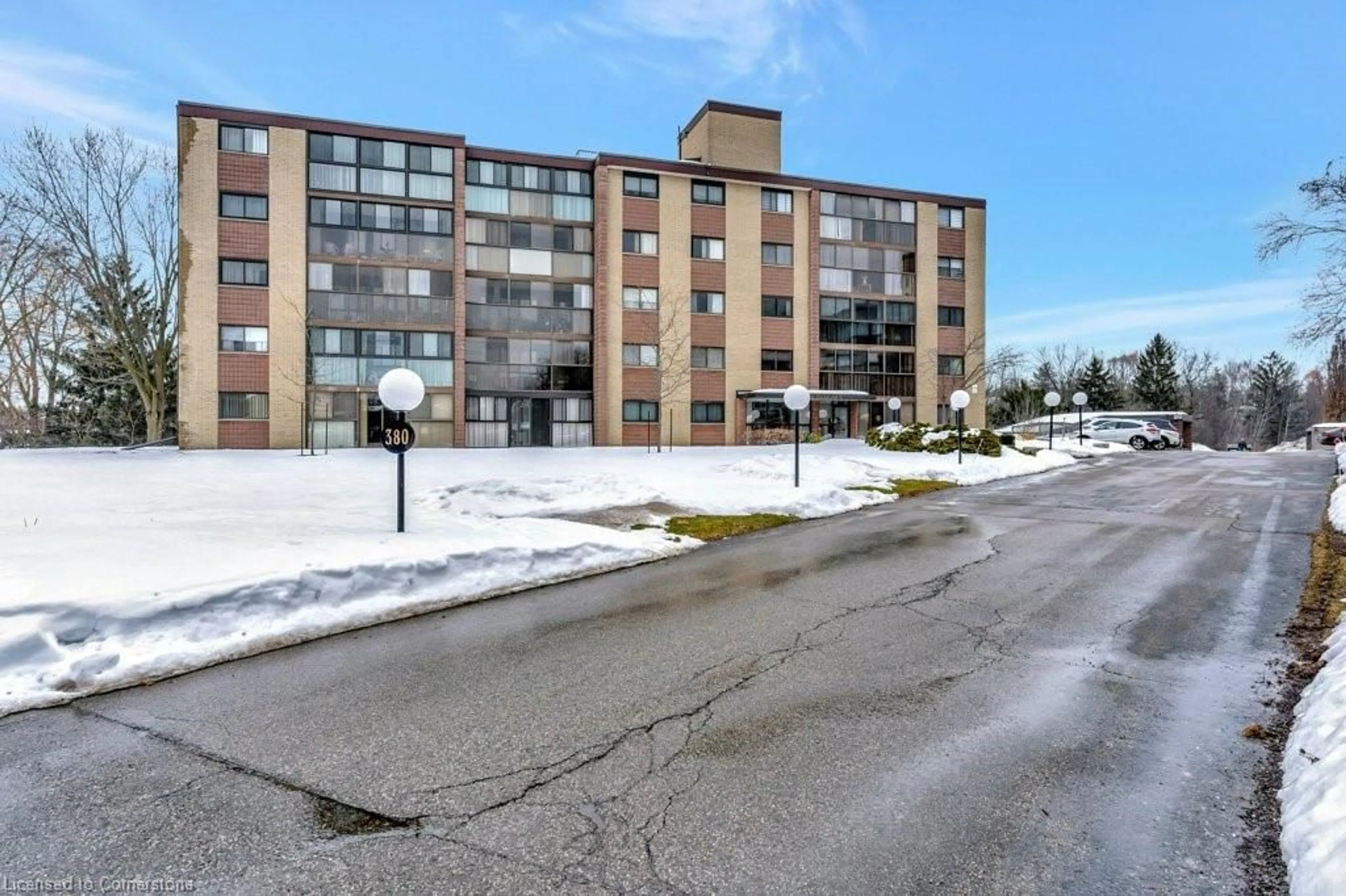 Unknown for 380 Champlain Blvd #104, Cambridge Ontario N1R 7J6