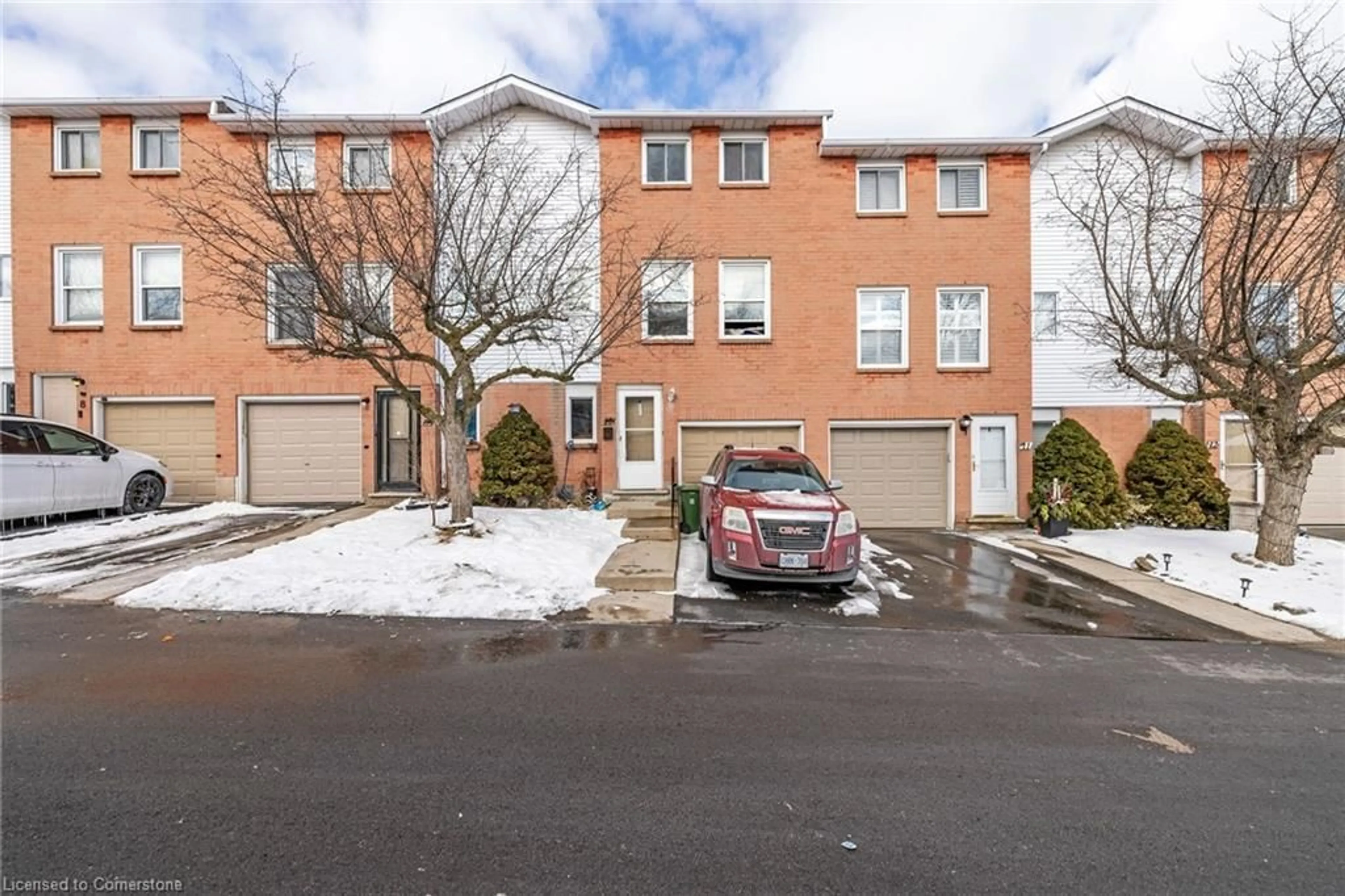 Unknown for 1255 Upper Gage Ave #10, Hamilton Ontario L8W 3C7