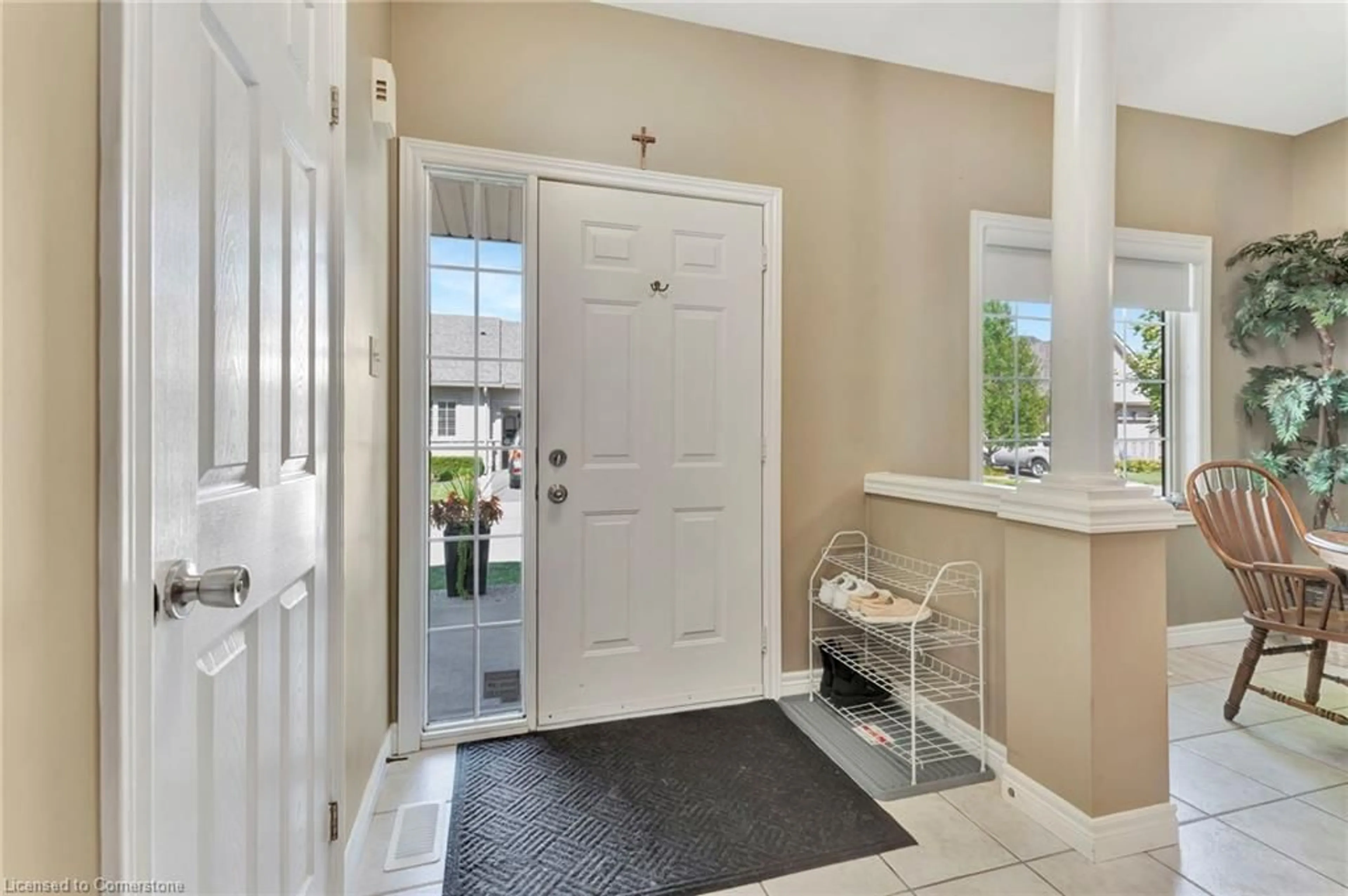 Indoor entryway for 34 Southbrook Dr #17, Binbrook Ontario L0R 1C0