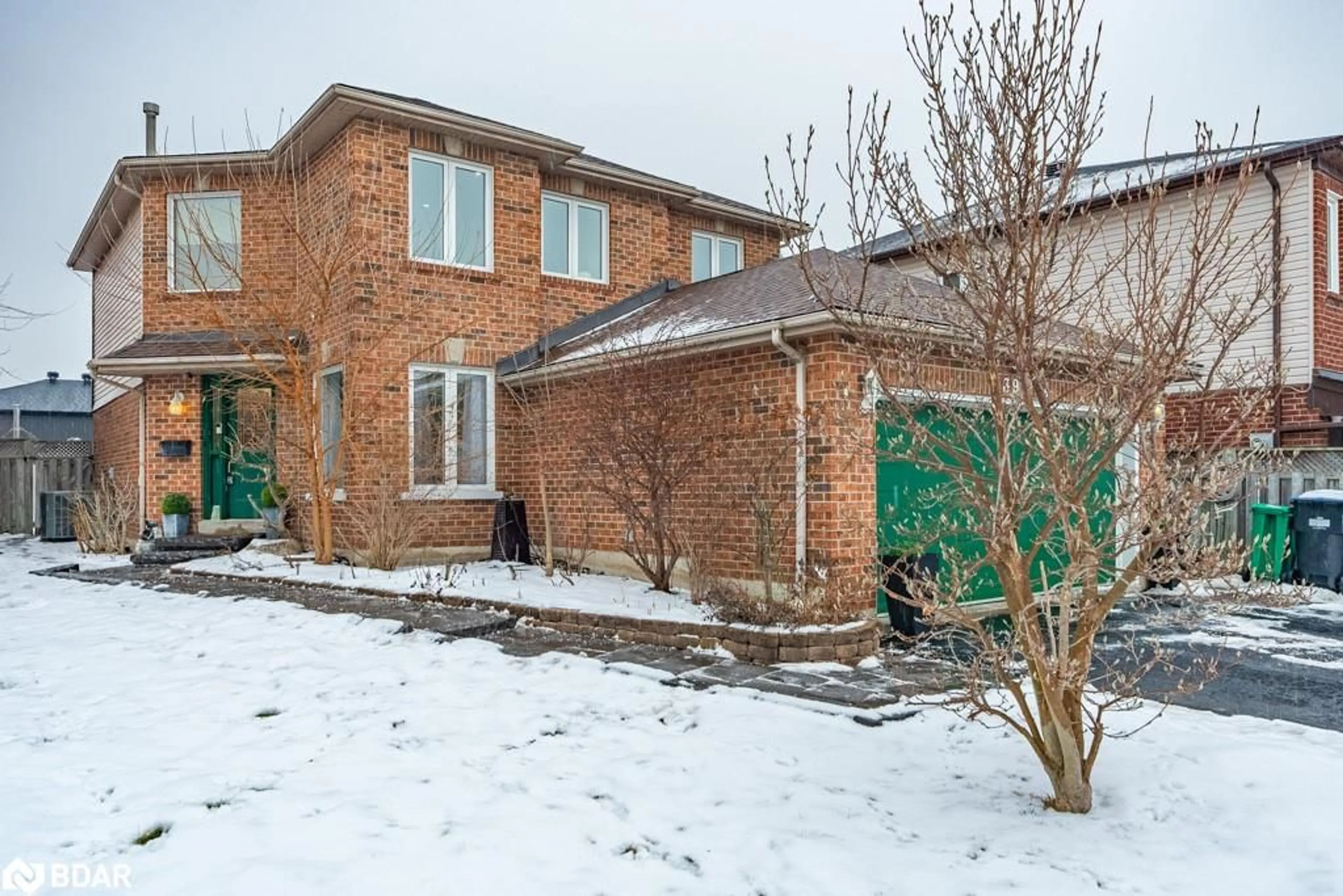 Home with brick exterior material, street for 3934 Renfrew Cres, Mississauga Ontario L5L 4J5