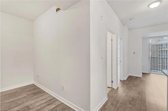 Additional property image - 85 Robinson St Unit 406
