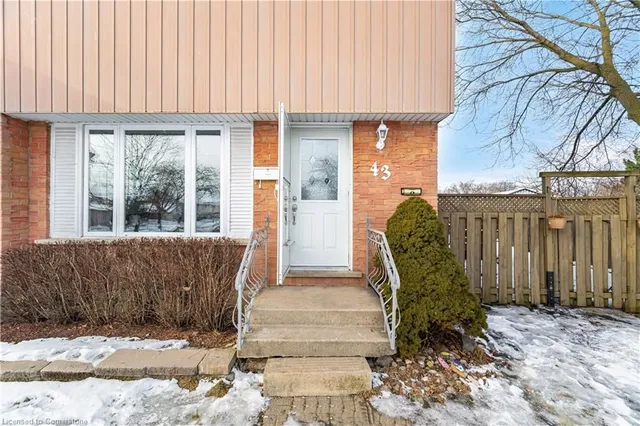 Additional image 46 of 43 Markham Cres