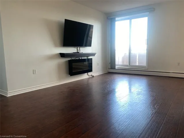 Additional property image - 851 Queenston Rd Unit 607