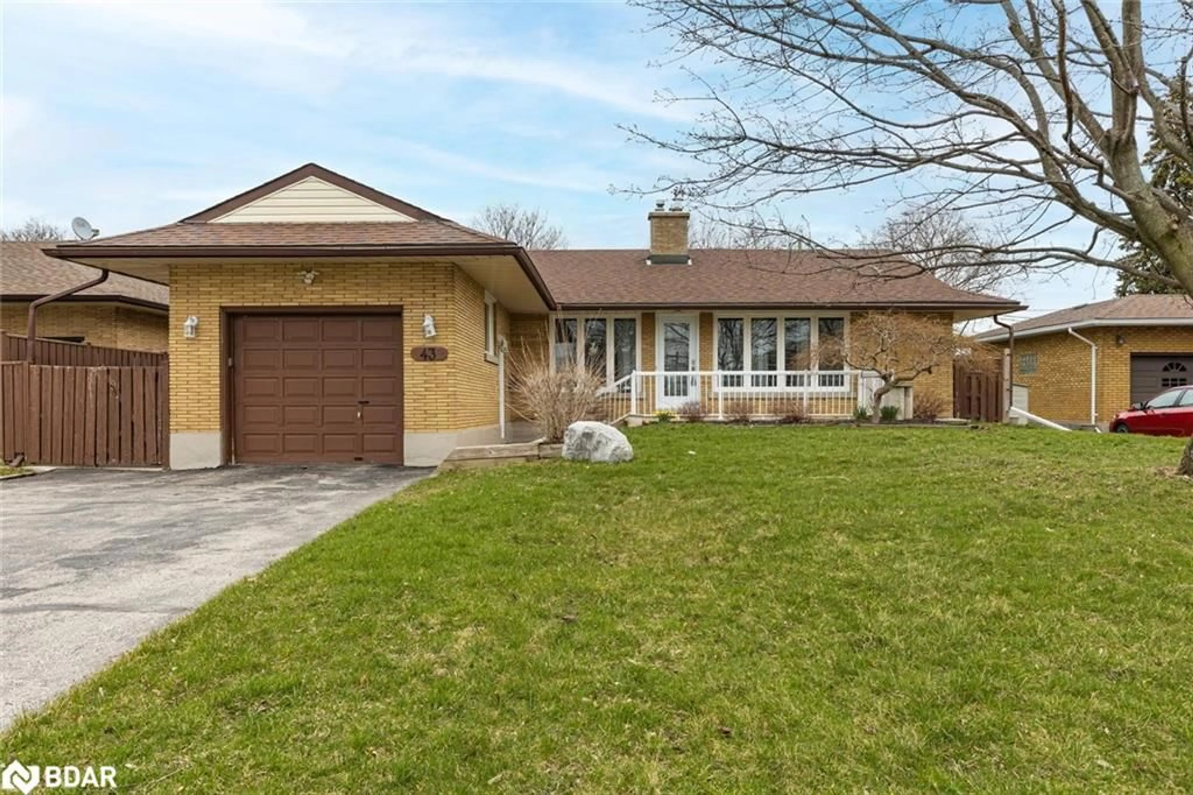 Home with brick exterior material, street for 43 Alexander Ave, Cambridge Ontario N1R 5K5