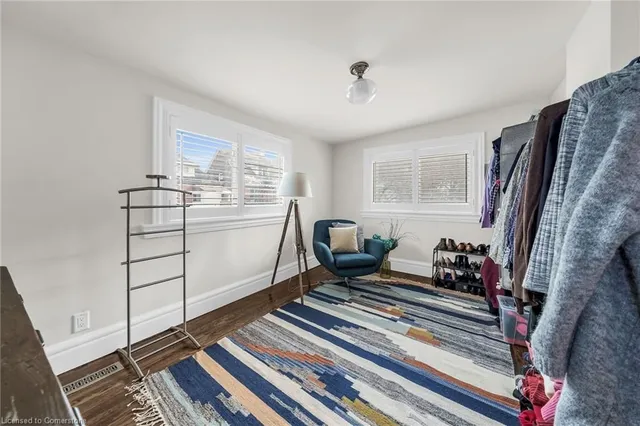 Additional property image - 61 Fairleigh Cres