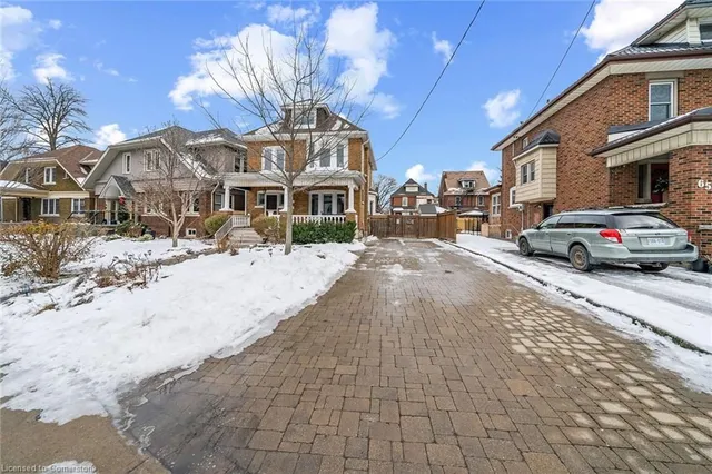 Additional property image - 61 Fairleigh Cres