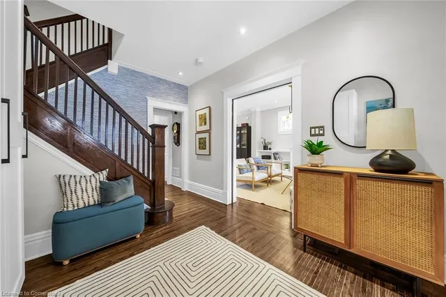 Additional property image - 61 Fairleigh Cres