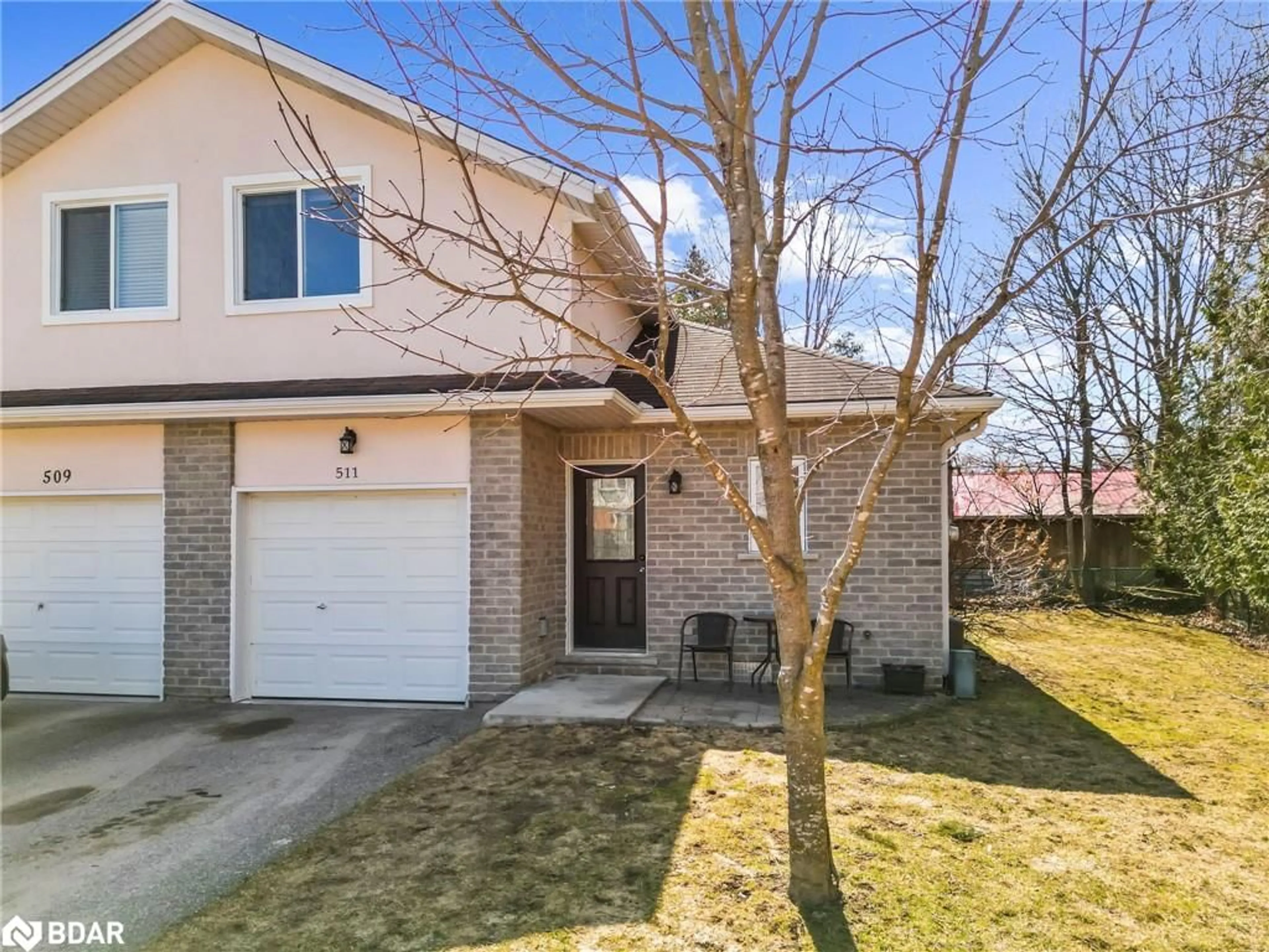 Home with brick exterior material, street for 511 Thomas St, Stayner Ontario L0M 1S0
