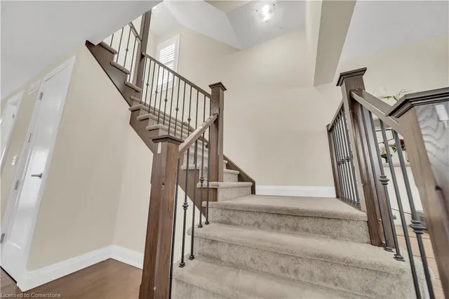 Additional property image - 285 Sedgewood St