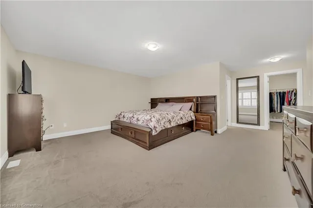 Additional property image - 285 Sedgewood St