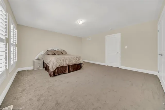 Additional property image - 285 Sedgewood St
