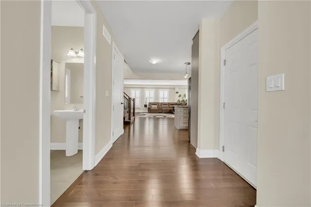 Additional property image - 285 Sedgewood St