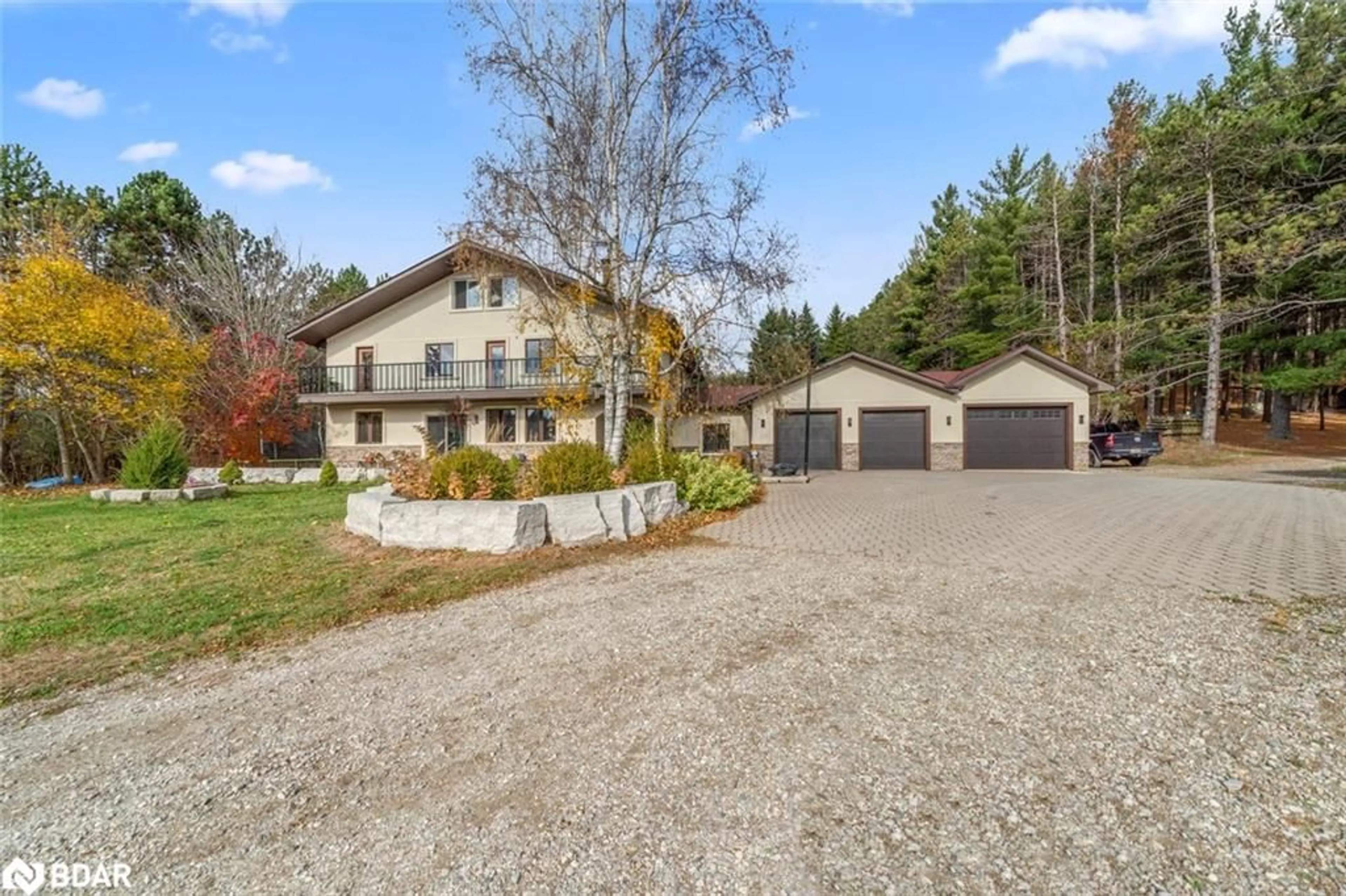 A pic from outside/outdoor area/front of a property/back of a property/a pic from drone, street for 428239 25th Side Road, Mono Ontario L9W 2Y8