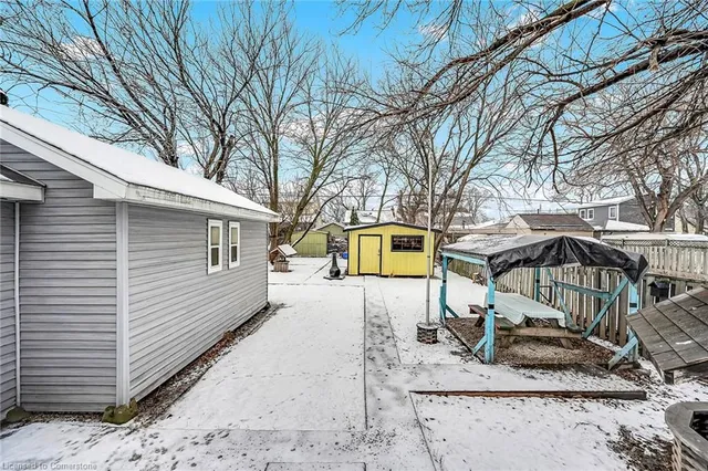 Additional property image - 355 Weir St