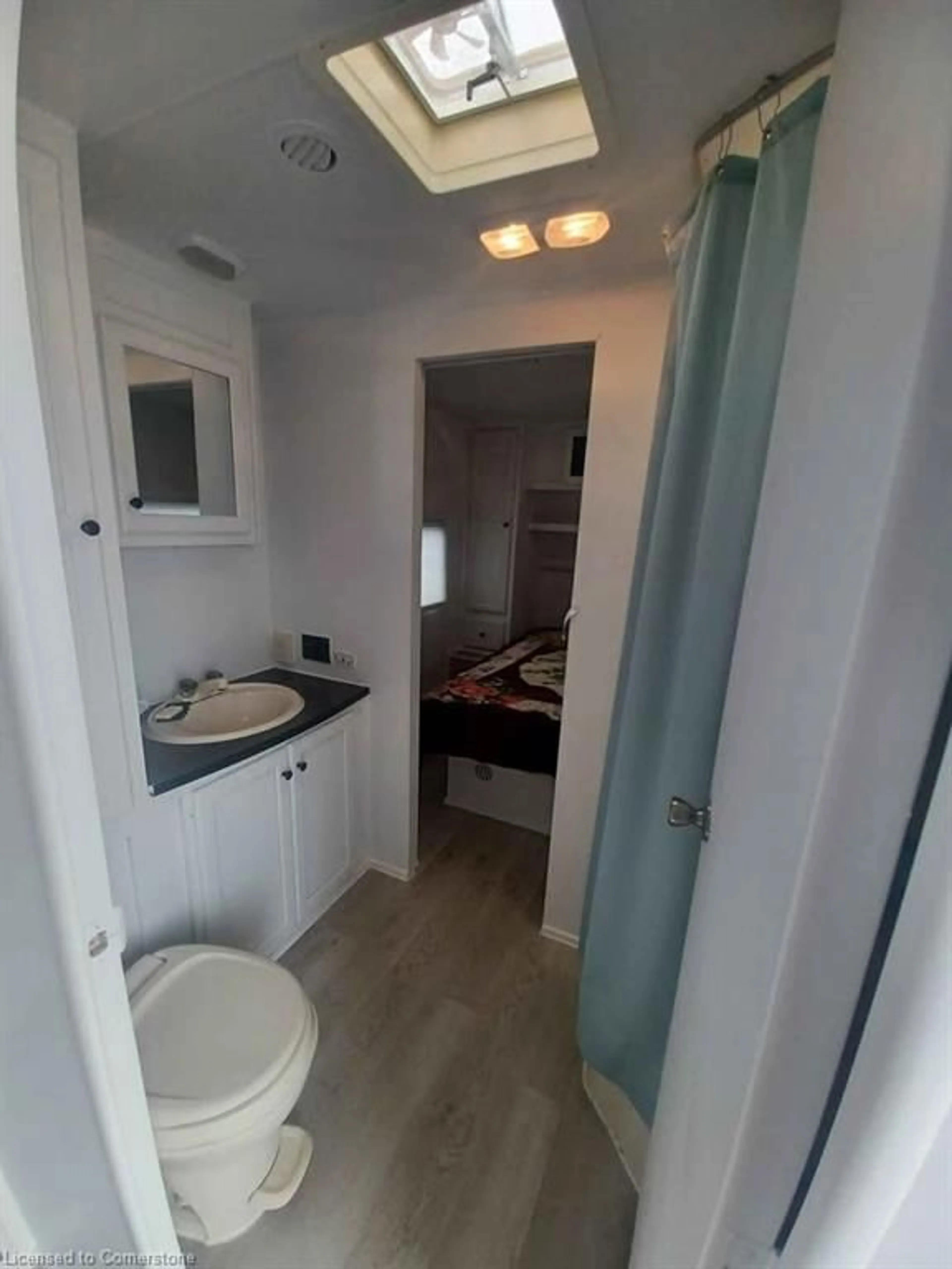 Standard bathroom, floor is not visible for 659 Port Maitland Rd, Dunnville Ontario N1A 2W6