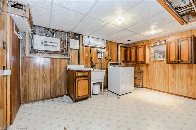 Additional property image - 260 Hazelglen Dr