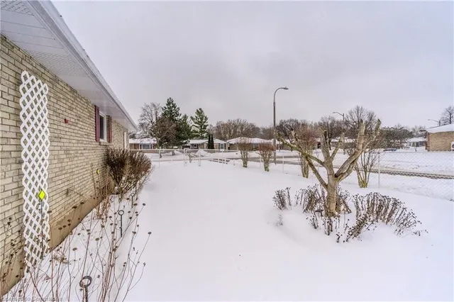 Additional property image - 260 Hazelglen Dr