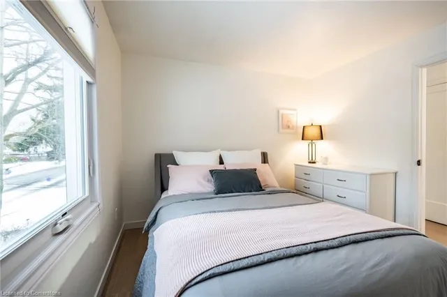 Additional property image - 289 Mill St