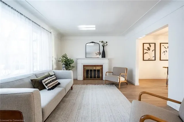 Additional property image - 289 Mill St