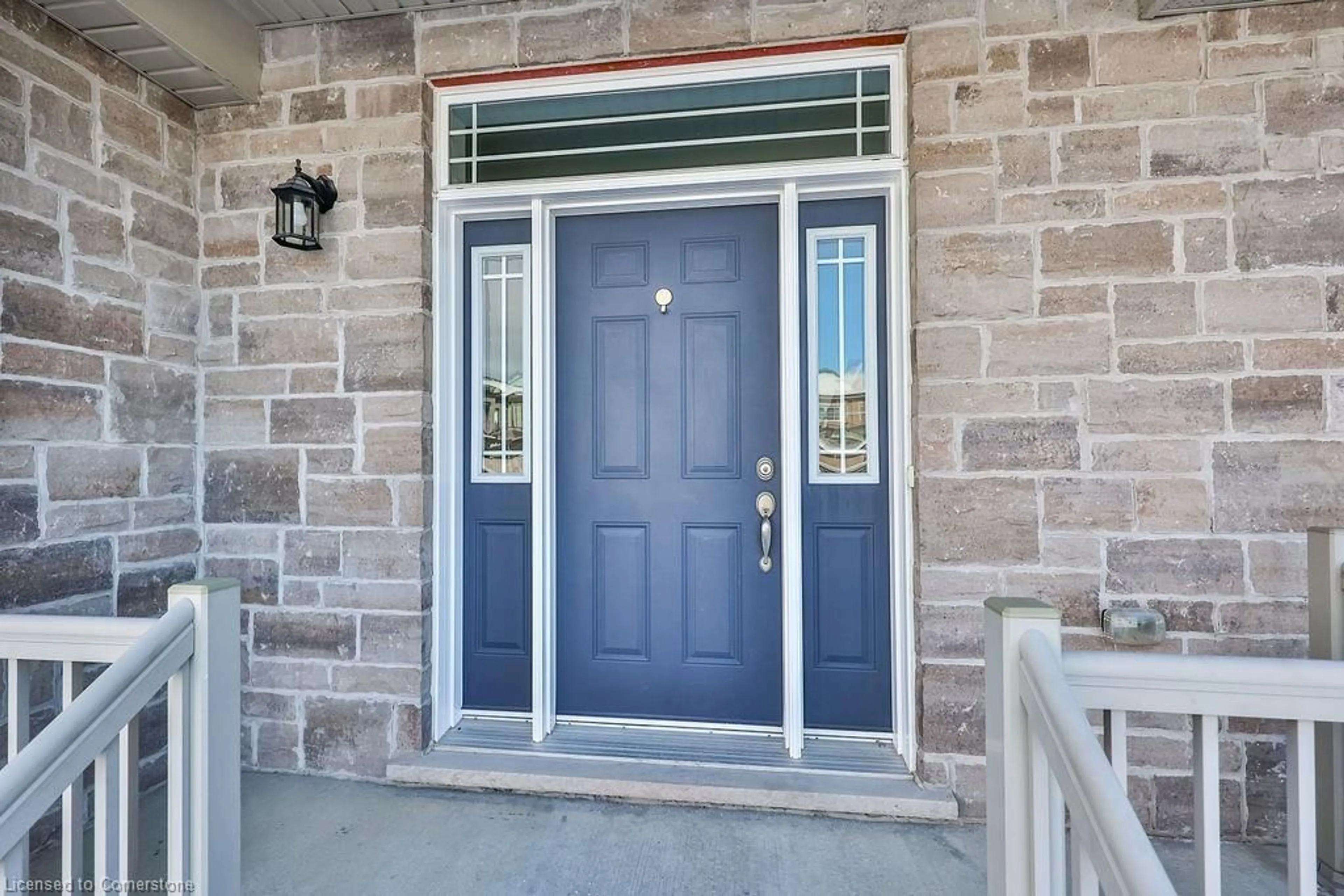 Indoor entryway for 8 Morrison Dr, Ancaster Ontario L9K 0H7