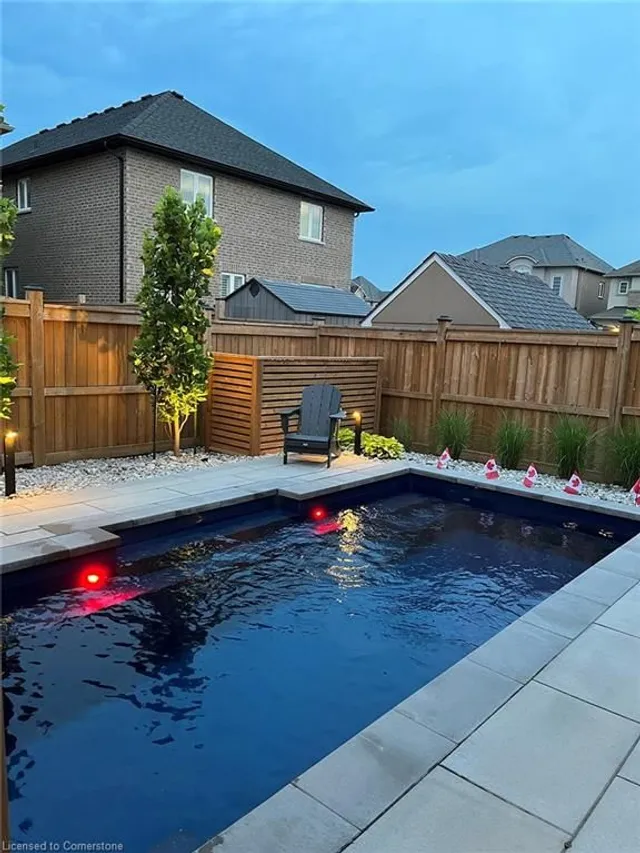 Additional property image - 8 Morrison Dr