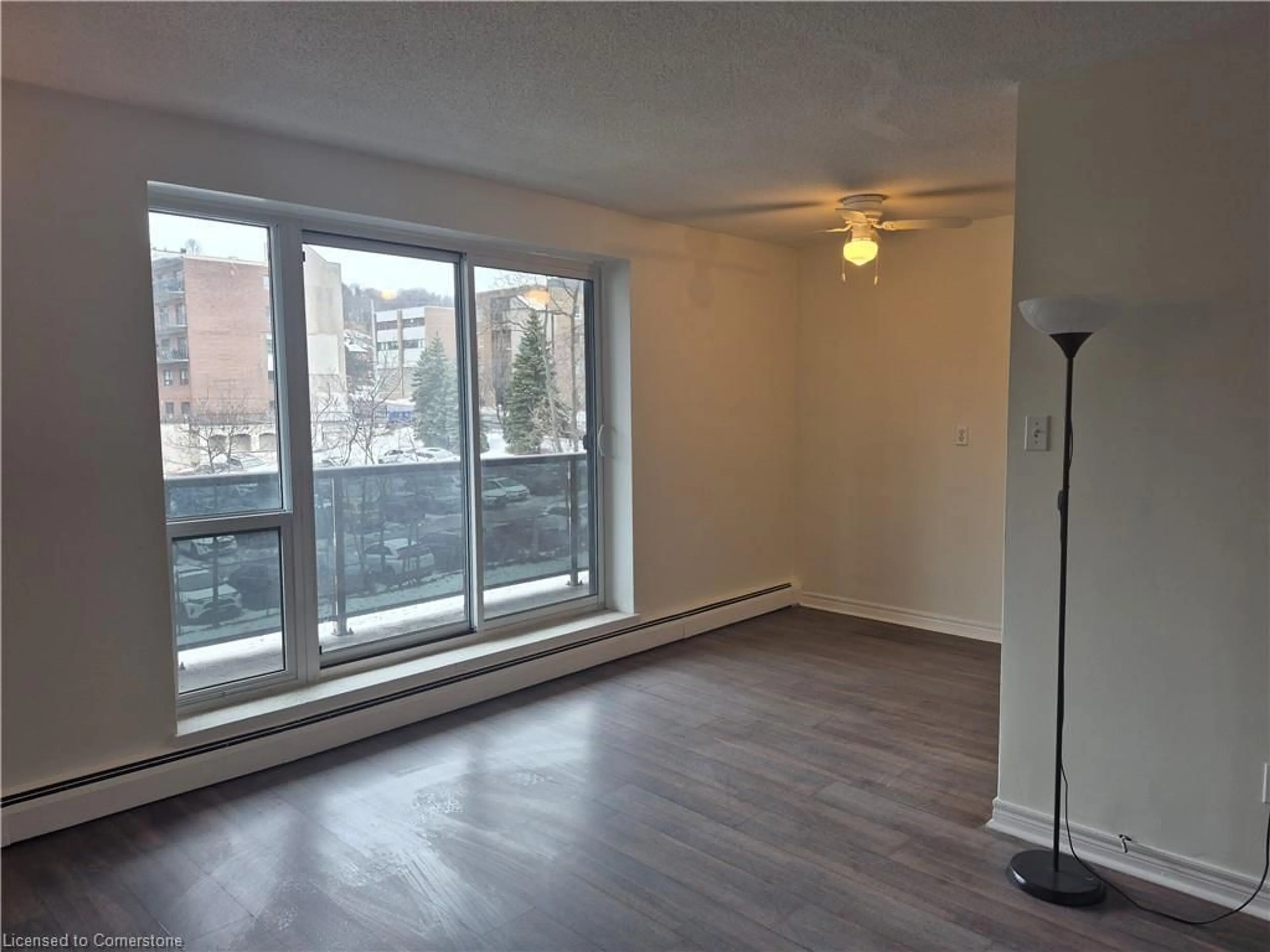 A pic of a room for 81 Charlton Ave #404, Hamilton Ontario L8N 1Y7