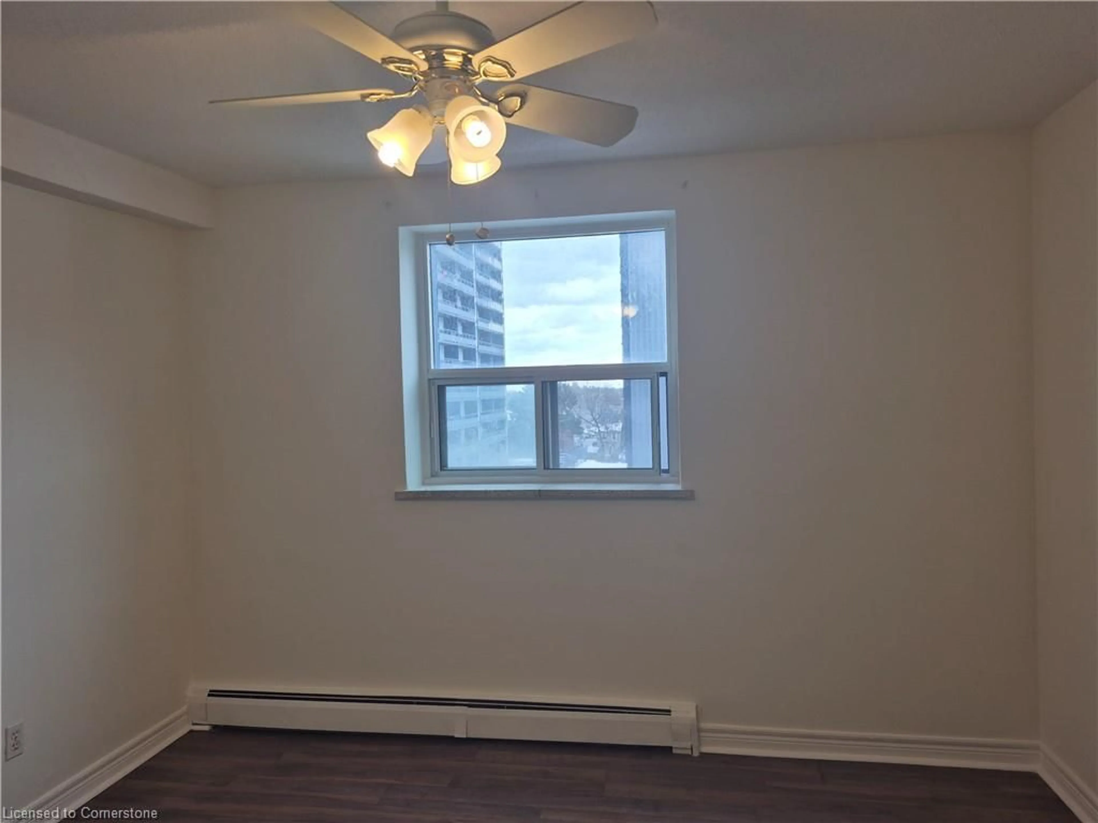 A pic of a room for 81 Charlton Ave #404, Hamilton Ontario L8N 1Y7