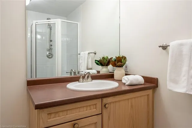 Additional property image - 77 Governors Rd Unit 201